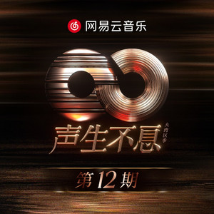 喜欢被多个男人咬奶头正常吗
