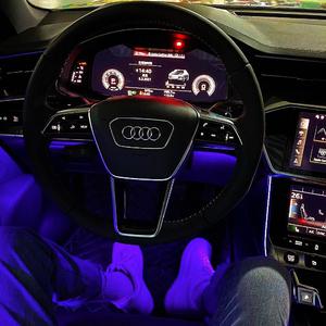 喜欢被多个男人咬奶头正常吗
