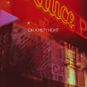 喜欢被多个男人咬奶头正常吗
